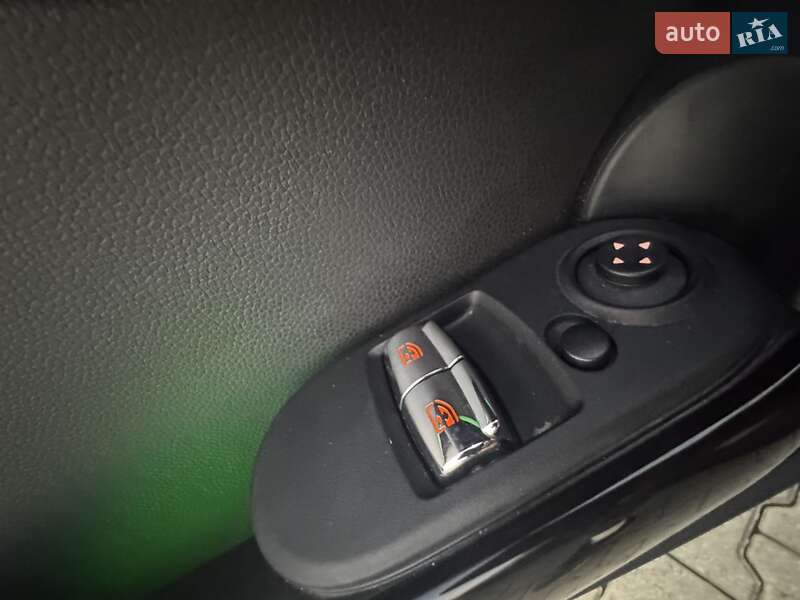 Хетчбек MINI Cooper 2018 в Івано-Франківську фото 24 Хетчбек MINI Cooper 2018 в Івано-Франківську