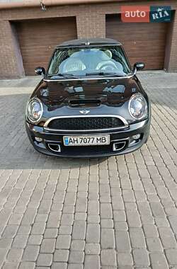 Хэтчбек MINI Cooper 2012 в Днепре