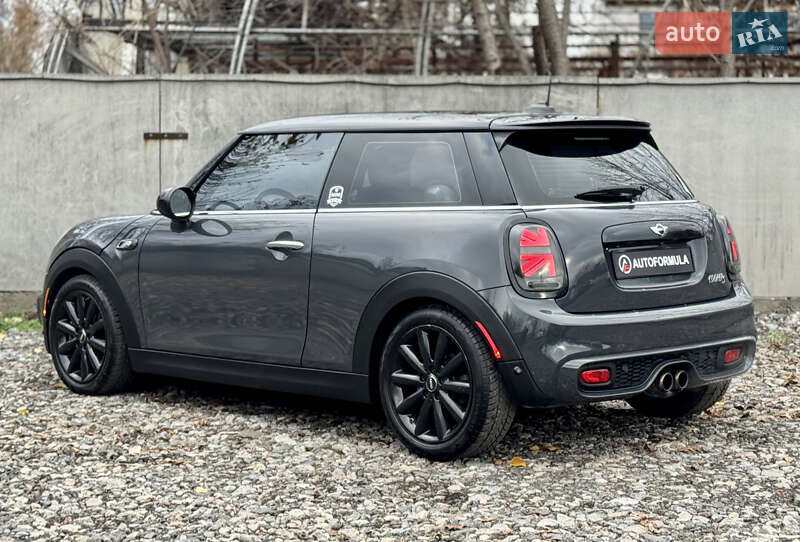Хэтчбек MINI Cooper 2015 в Киеве