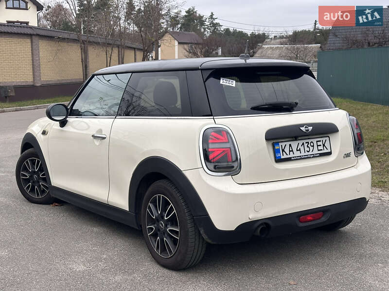 Хетчбек MINI Cooper 2014 в Києві фото 3 Хетчбек MINI Cooper 2014 в Києві