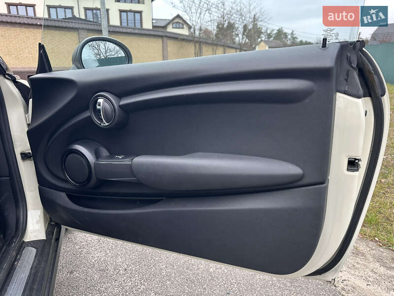 Хетчбек MINI Cooper 2014 в Києві фото 19 Хетчбек MINI Cooper 2014 в Києві