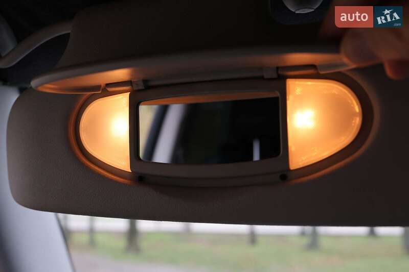 Хэтчбек MINI Cooper 2002 в Кривом Роге фото 22 Хэтчбек MINI Cooper 2002 в Кривом Роге