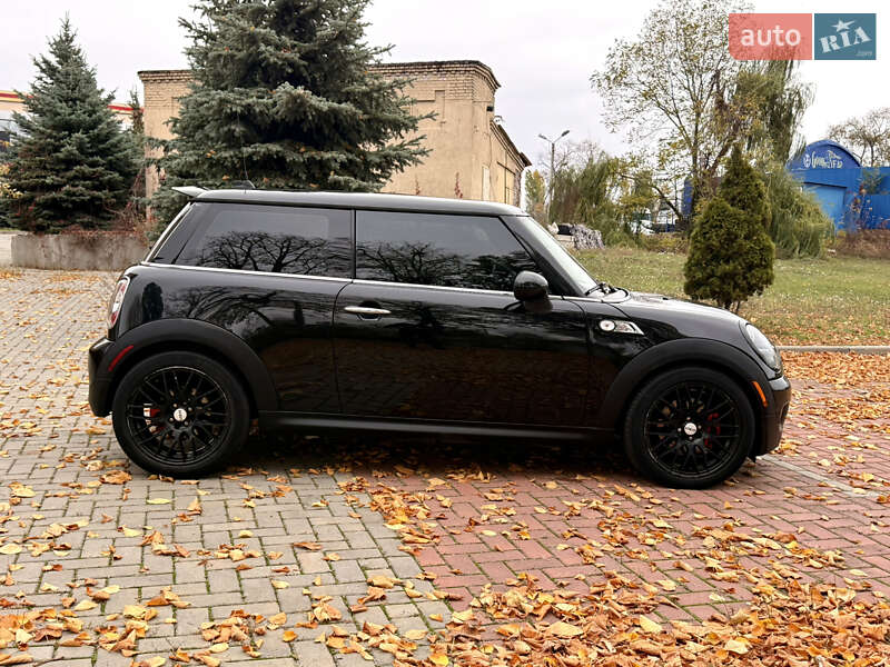 Хэтчбек MINI Cooper 2010 в Харькове