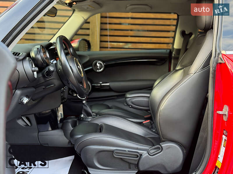 Хэтчбек MINI Cooper 2015 в Одессе