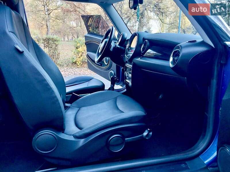Хэтчбек MINI Cooper 2008 в Солотвине
