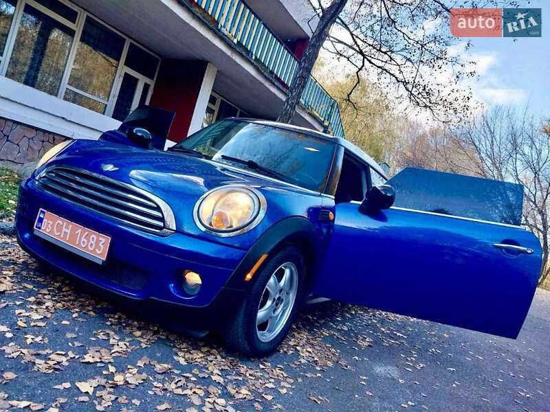 Хэтчбек MINI Cooper 2008 в Солотвине