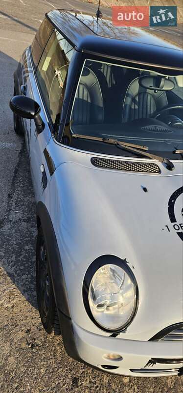 Хэтчбек MINI Cooper 2006 в Киеве