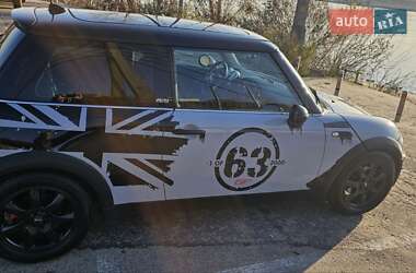 Хэтчбек MINI Cooper 2006 в Киеве