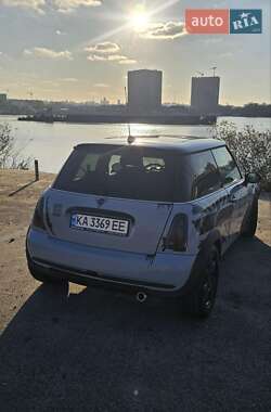 Хэтчбек MINI Cooper 2006 в Киеве