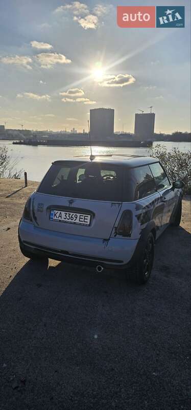 Хетчбек MINI Cooper 2006 в Києві