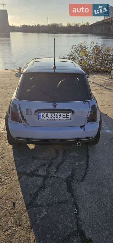 Хэтчбек MINI Cooper 2006 в Киеве