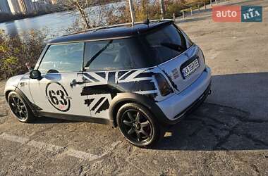 Хэтчбек MINI Cooper 2006 в Киеве