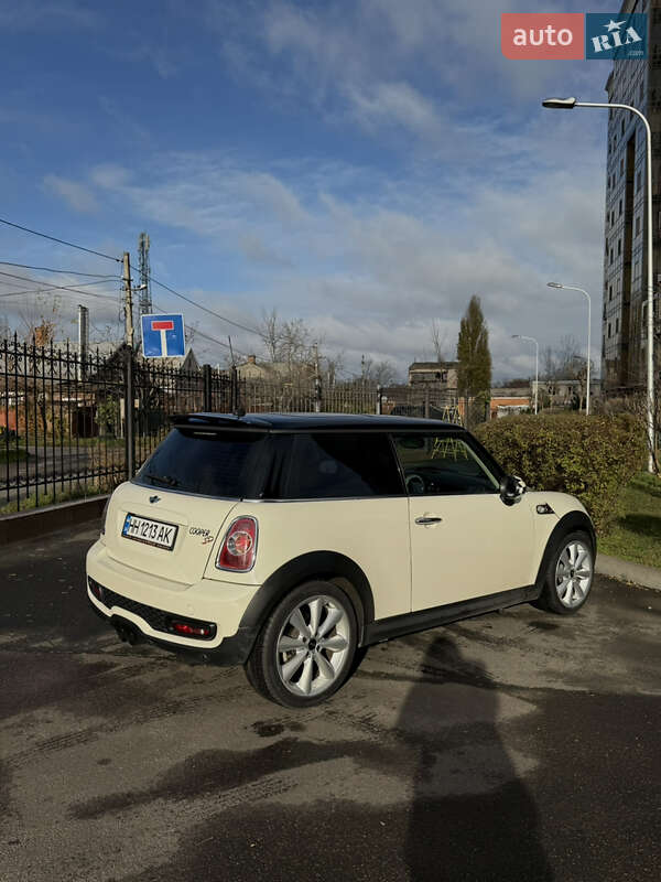 Хетчбек MINI Cooper 2013 в Одесі фото 5 Хетчбек MINI Cooper 2013 в Одесі