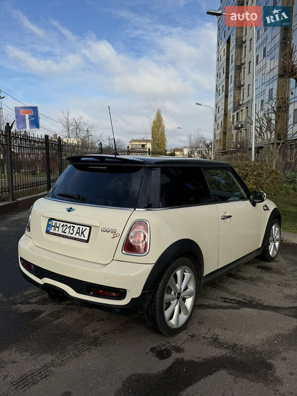 Хетчбек MINI Cooper 2013 в Одесі фото 7 Хетчбек MINI Cooper 2013 в Одесі