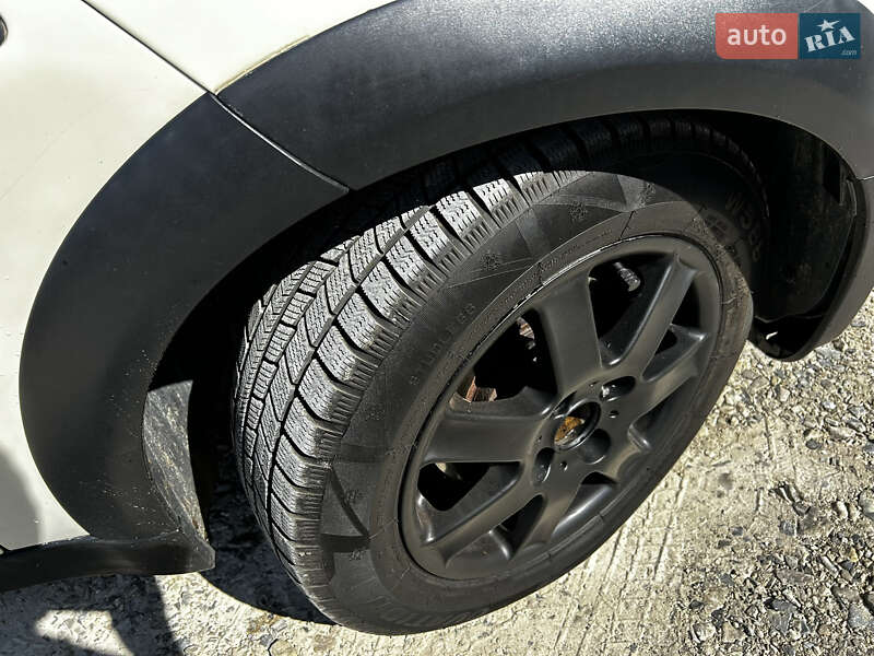 Хэтчбек MINI Cooper 2004 в Ивано-Франковске