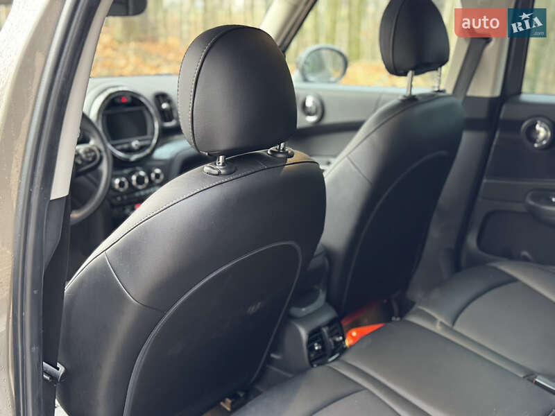 Хэтчбек MINI Cooper 2017 в Львове