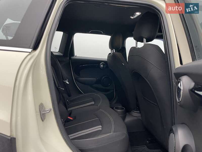 Хэтчбек MINI Cooper 2014 в Киеве фото 22 Хэтчбек MINI Cooper 2014 в Киеве