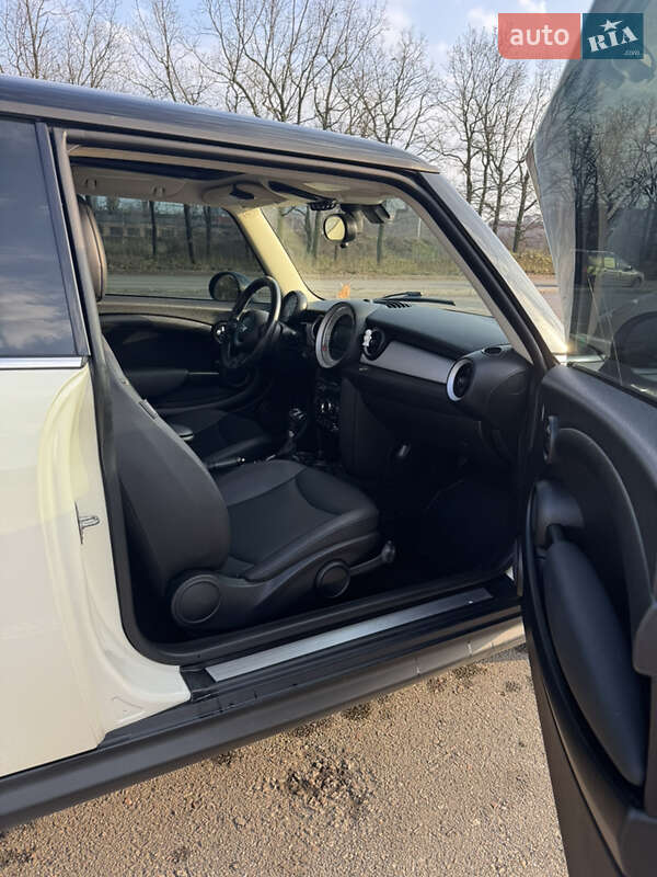 Хэтчбек MINI Cooper 2012 в Кропивницком фото 7 Хэтчбек MINI Cooper 2012 в Кропивницком