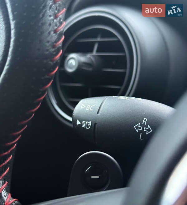 Хэтчбек MINI Cooper 2020 в Киеве