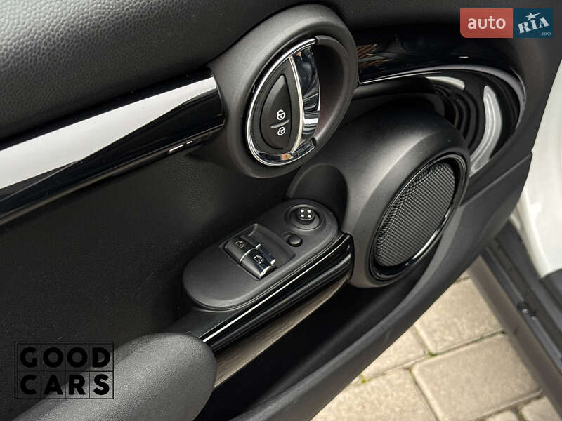 Хэтчбек MINI Cooper 2021 в Одессе