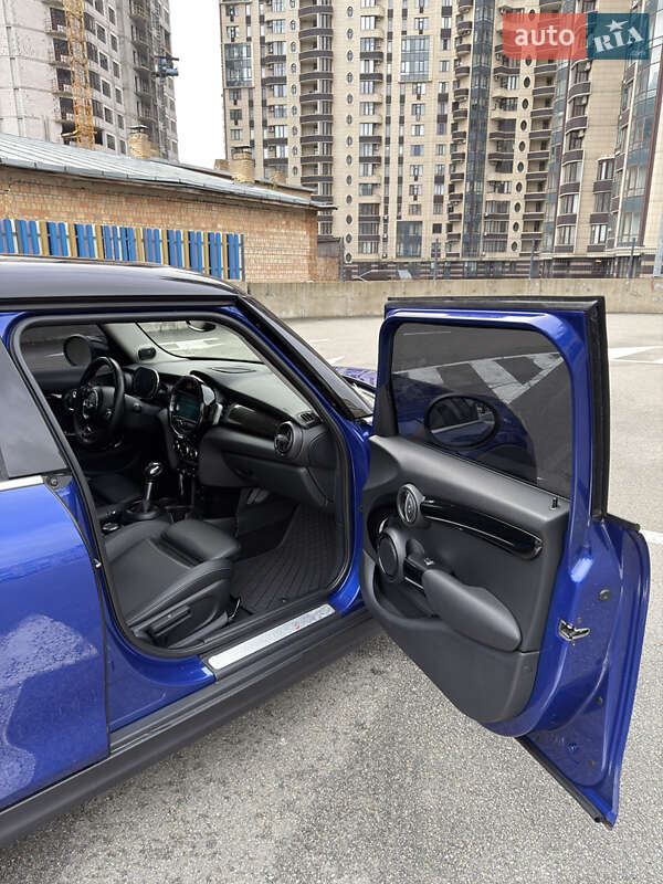 Хэтчбек MINI Cooper 2018 в Киеве фото 11 Хэтчбек MINI Cooper 2018 в Киеве