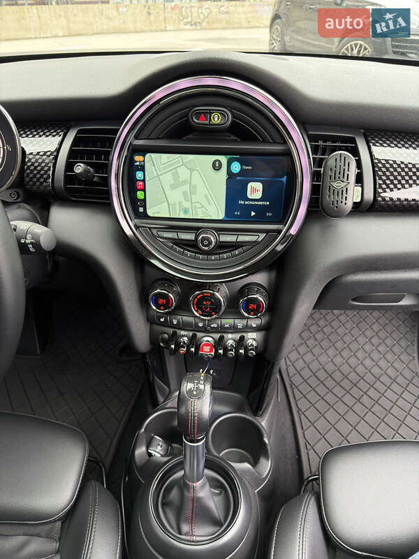 Хэтчбек MINI Cooper 2018 в Киеве фото 22 Хэтчбек MINI Cooper 2018 в Киеве