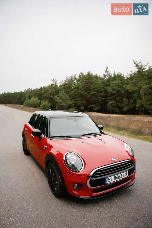 Хэтчбек MINI Cooper 2021 в Кременчуге фото 12 Хэтчбек MINI Cooper 2021 в Кременчуге