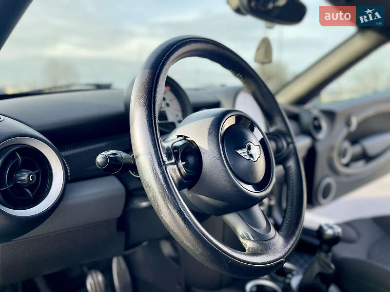 Купе MINI Cooper 2011 в Киеве фото 23 Купе MINI Cooper 2011 в Киеве