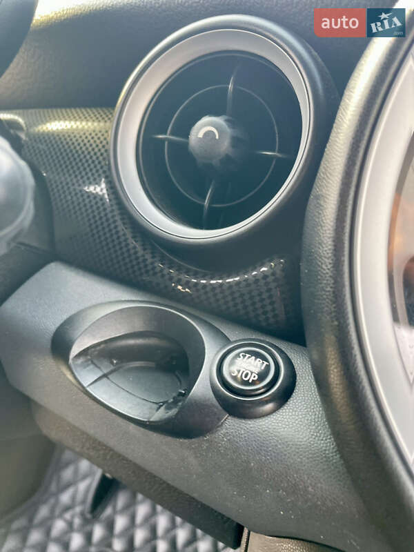 Купе MINI Cooper 2011 в Киеве фото 27 Купе MINI Cooper 2011 в Киеве