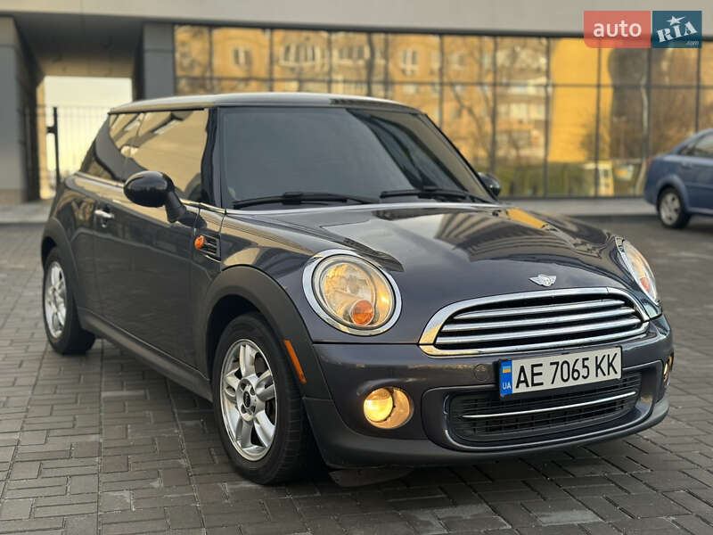 Хэтчбек MINI Cooper 2013 в Днепре