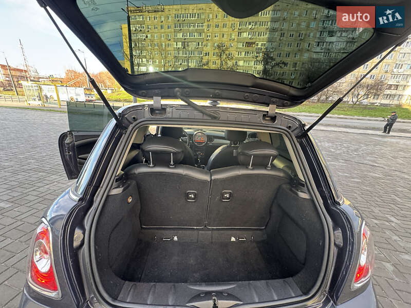 Хэтчбек MINI Cooper 2013 в Днепре