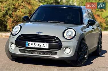 Хэтчбек MINI Cooper 2015 в Кривом Роге
