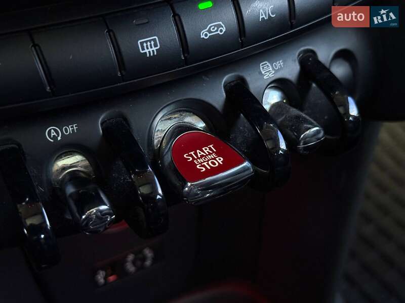 Хэтчбек MINI Cooper 2015 в Кривом Роге