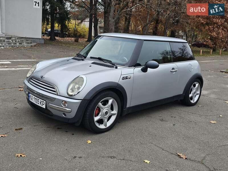 Хетчбек MINI Cooper 2004 в Києві