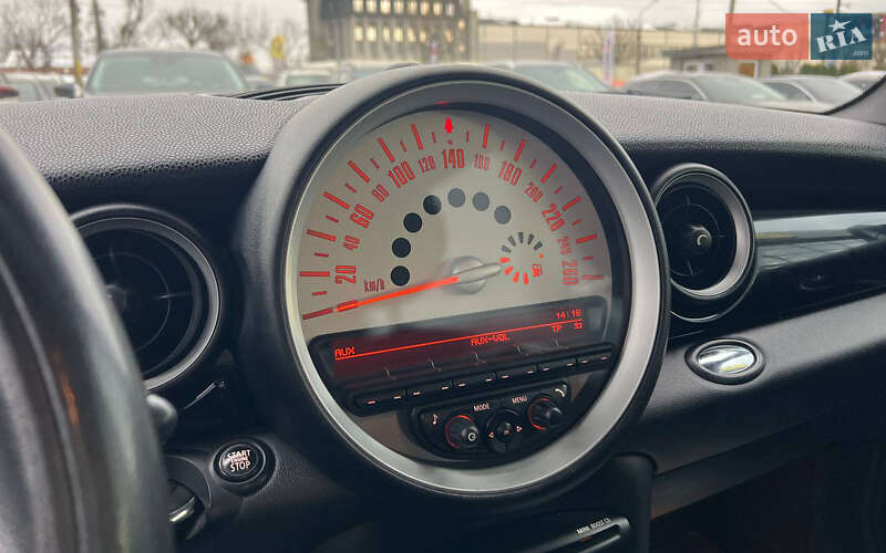 Хэтчбек MINI Cooper 2013 в Ивано-Франковске