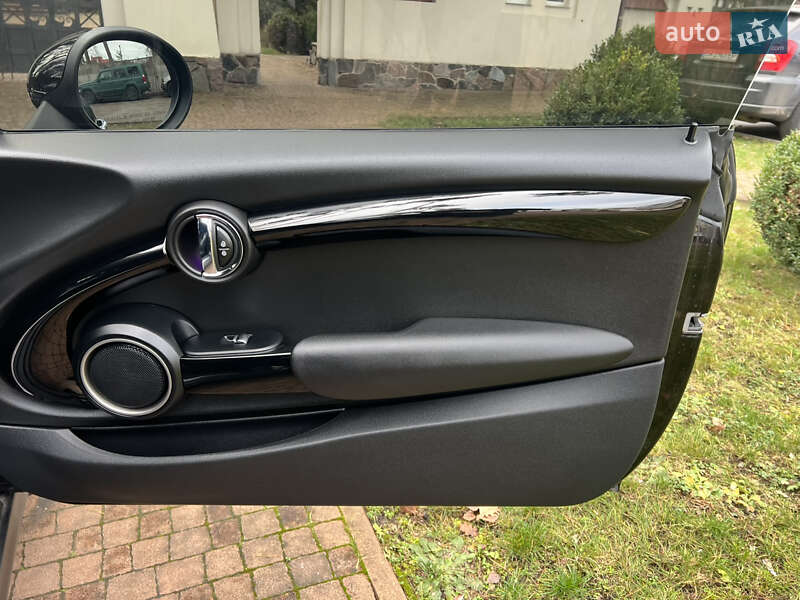 Хэтчбек MINI Cooper 2015 в Киеве