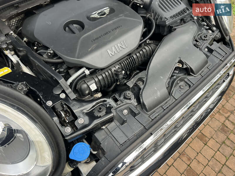 Хэтчбек MINI Cooper 2015 в Киеве