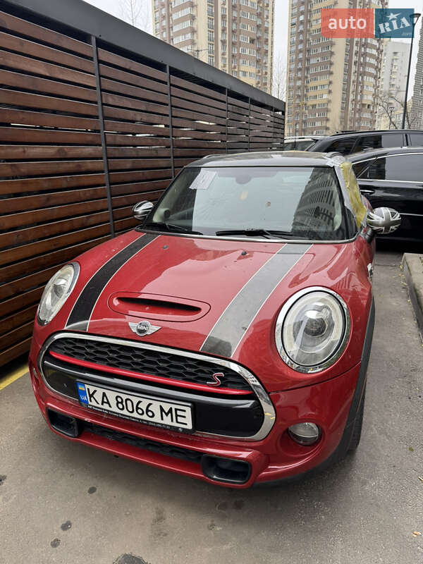 Хэтчбек MINI Cooper 2015 в Киеве