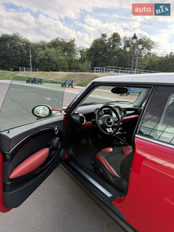 Хетчбек MINI Cooper 2010 в Одесі