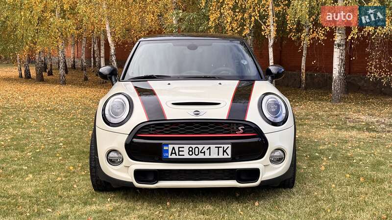 Хетчбек MINI Cooper 2016 в Дніпрі фото 4 Хетчбек MINI Cooper 2016 в Дніпрі