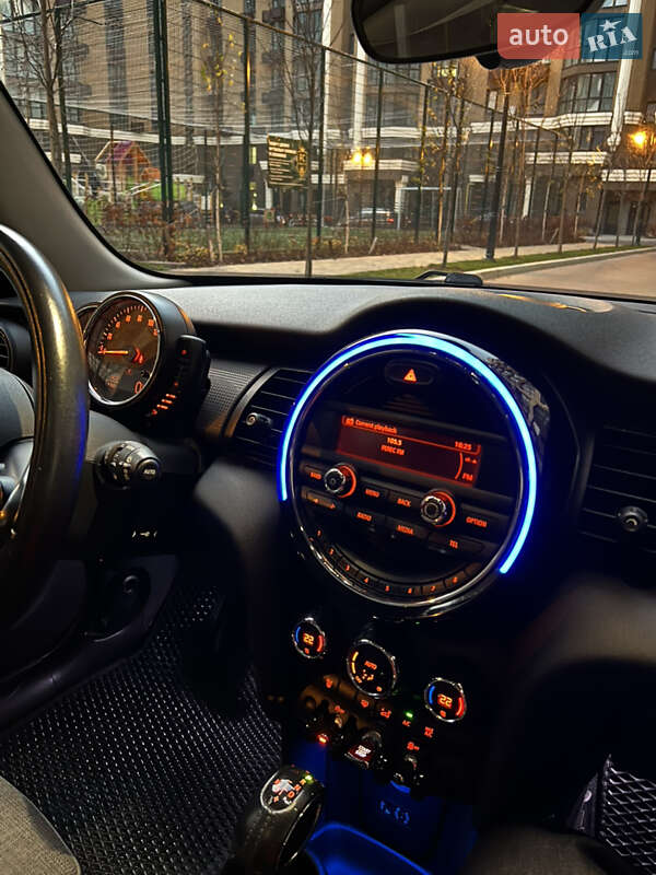 Хетчбек MINI Cooper 2014 в Києві