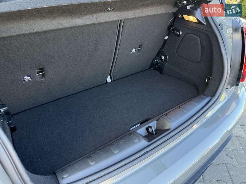 Хэтчбек MINI Cooper 2022 в Хмельницком