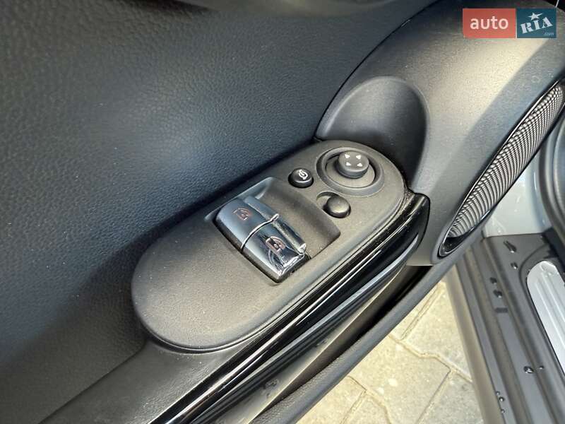 Хэтчбек MINI Cooper 2022 в Хмельницком