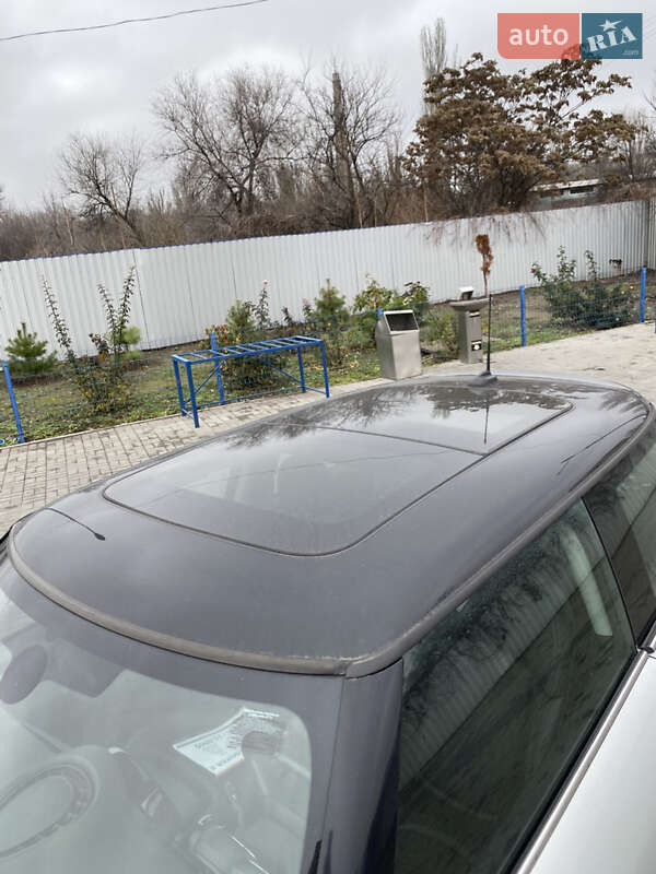 Хетчбек MINI Cooper 2014 в Дніпрі
