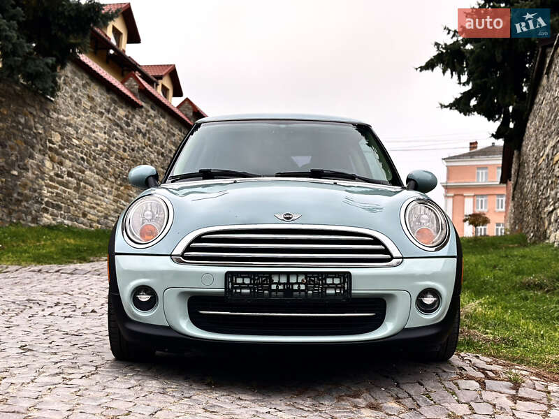Хэтчбек MINI Cooper 2013 в Каменец-Подольском
