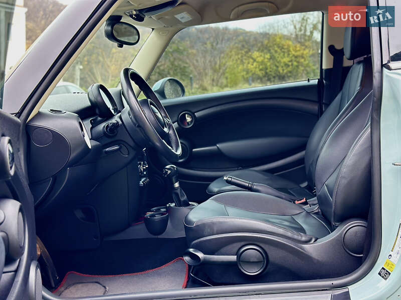 Хэтчбек MINI Cooper 2013 в Каменец-Подольском