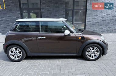 Хэтчбек MINI Cooper 2011 в Житомире