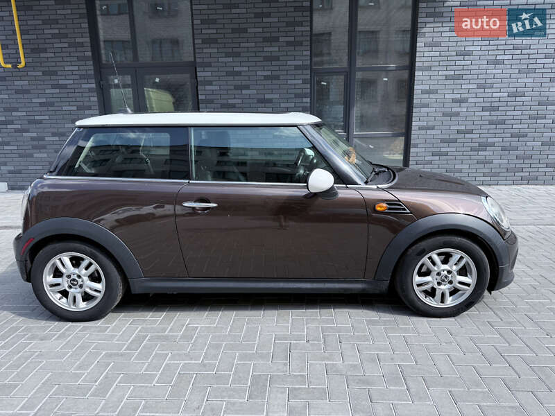 Хэтчбек MINI Cooper 2011 в Житомире фото 5 Хэтчбек MINI Cooper 2011 в Житомире
