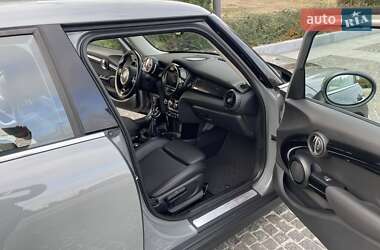 Хэтчбек MINI Cooper 2018 в Днепре