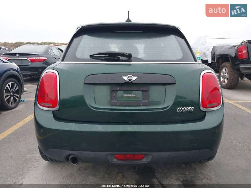 Хэтчбек MINI Cooper 2018 в Киеве фото 8 Хэтчбек MINI Cooper 2018 в Киеве